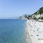 Borgo Luce By Interhome Apartmán *